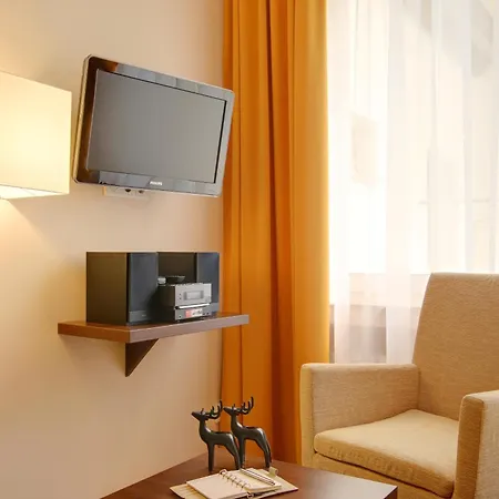 Hotell Mercedes Bonn