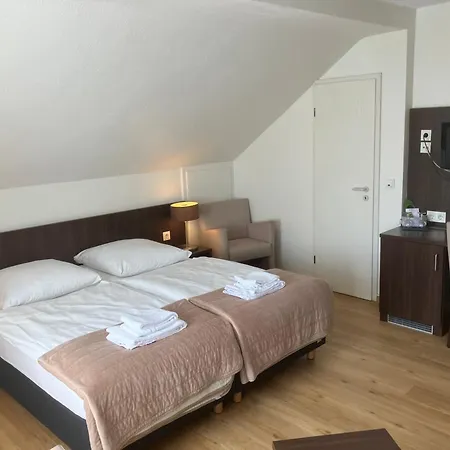 Hotel Mercedes - Self Check-In