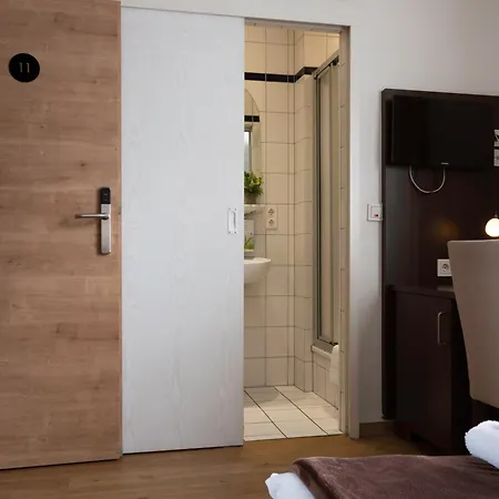 梅塞德斯城市酒店 3*