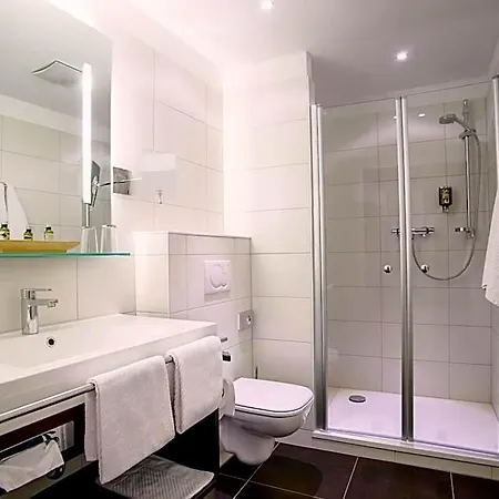 Hotell Mercedes - Self Check-in 3*