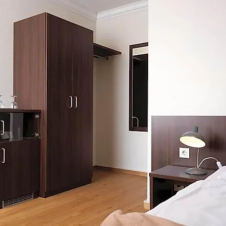 Mercedes - Self Check-in Hotel 3*